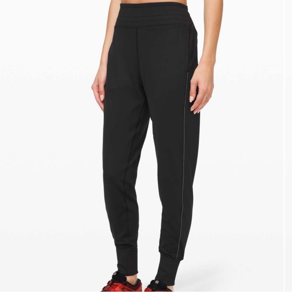 Lululemon Flurry Up High Rise Fleece Lined Jogger Pant Black Size 6